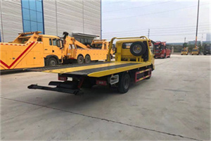 雁塔非事故拖车