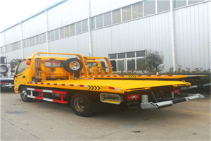 雁塔附近拖车救援搭电